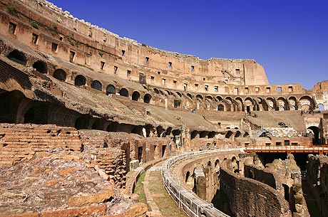 italie-koloseum-3